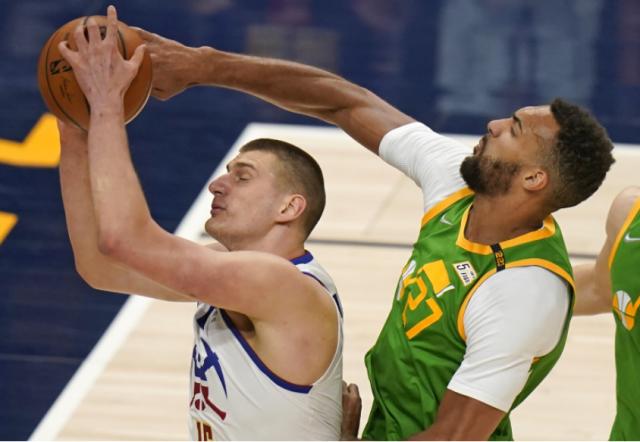 欧冠官网app下载-争夺DPOY营销同样重要 爵士掌舵人为戈贝尔造势