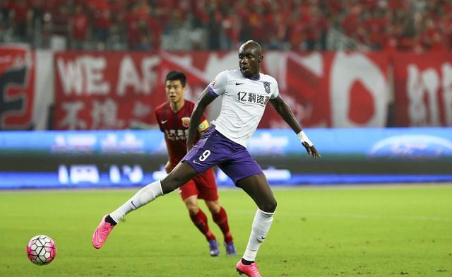 欧冠高清直播入口-中超弃将迪亚涅加盟西布朗 离泰达后还夺土超金靴